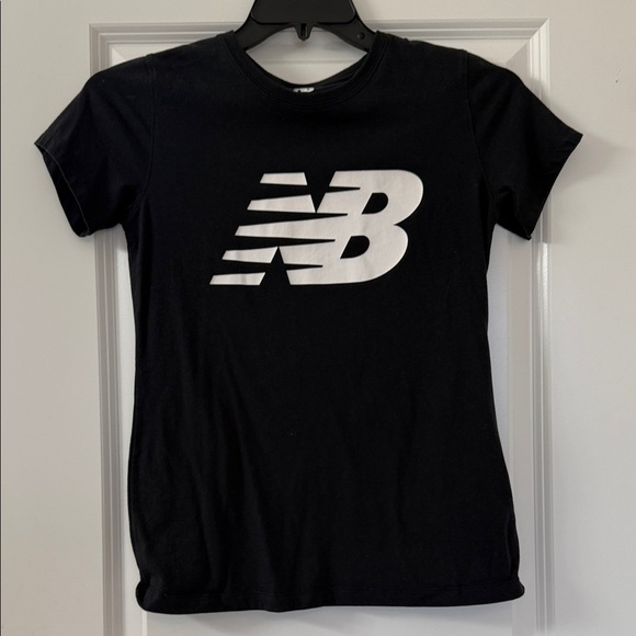 New Balance Tops - New Balance Black Short Sleeve Tee